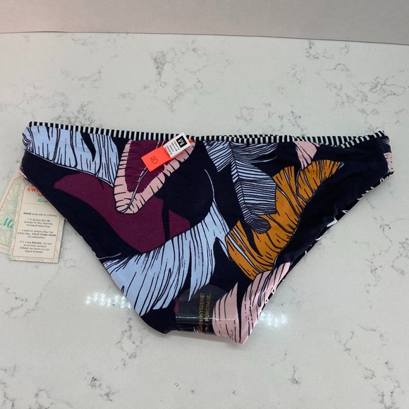 NWT Maaji Patterned Reversible Bikini Bottom - Picture 3 of 4